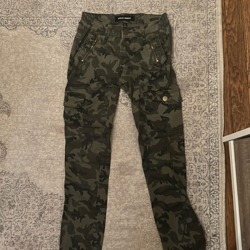 Ashley Mason Cargo pants, camouflage jeans, tight fitting, size 24/25